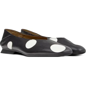Camper Casi Myra let ballerina - sort med hvide polka prikker