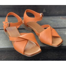 MYM let sandal med justerbar ankelrem - orange