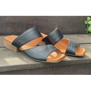 MYM slipper i bl�d skind - sort