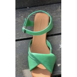 MYM let sandal med justerbar ankelrem - gr�n. 
