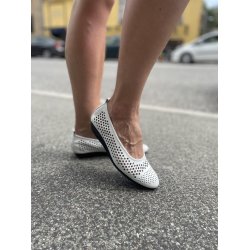 Arche ballerina p� lille kileh�l, Onahko - hvid