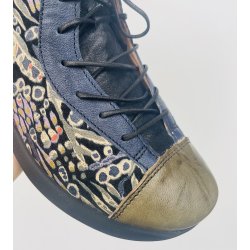 Think kort snrestvle med god sttte, velegnet til indlg. Nuvola - multi