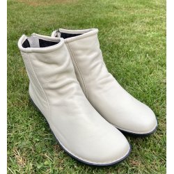 LBDK damestvlet, velegnet til indlg, Minerva - lys