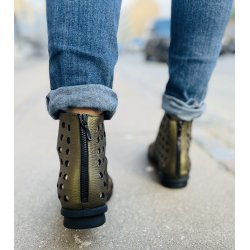 Arche kort sommerstvle i bldt skind, Dato - metal