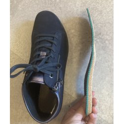 Hartjes stvle med almindelig vidde og velegnet til indlg, casual - bl